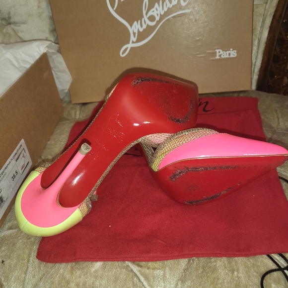 (SOLD)Authentic Louboutin MRS EARLY Patent raffia glitter luminous shoes - Picture 5 of 7